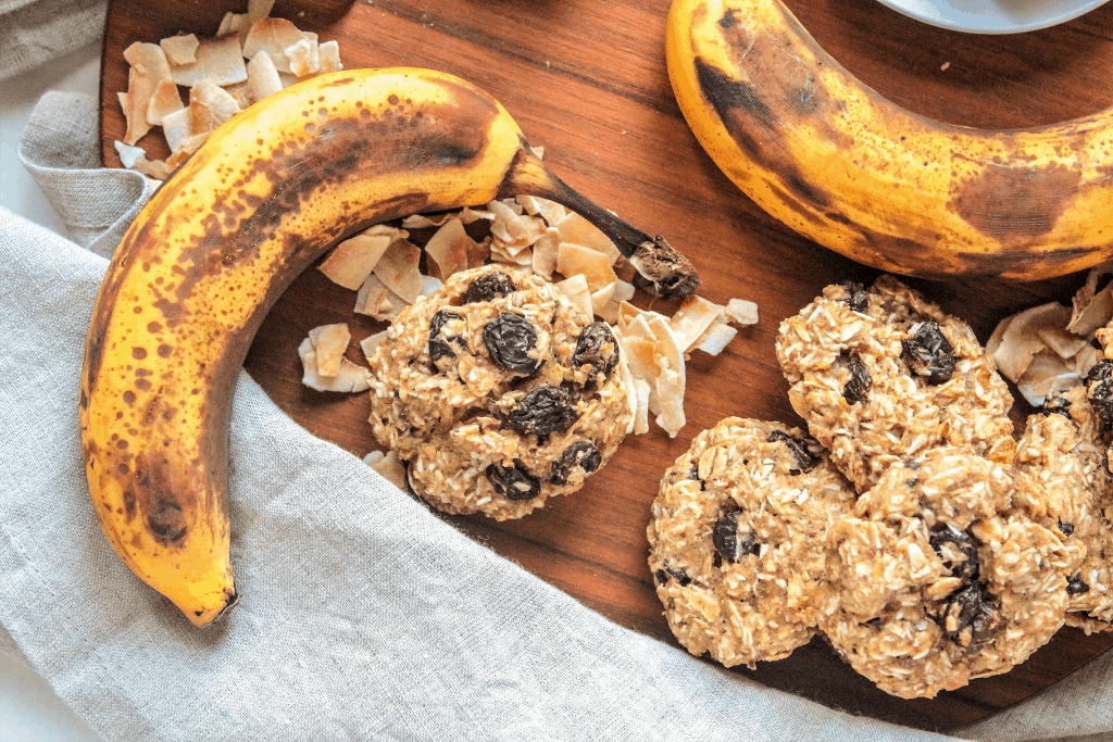 oatmeal coconut cookies with banana