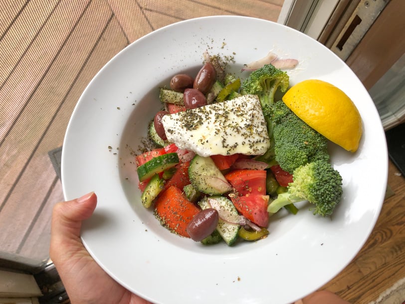 greek salad with broccoli