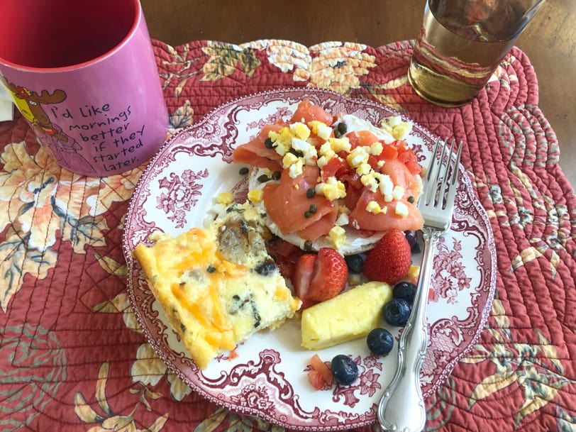 brunch - smoked salmon, cream cheese, bagel and fruit