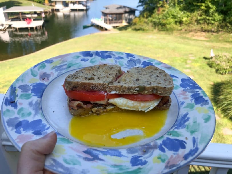 blt with a runny egg