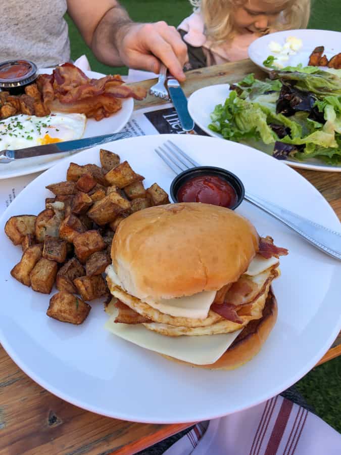 bbq from eveningstar cafe
