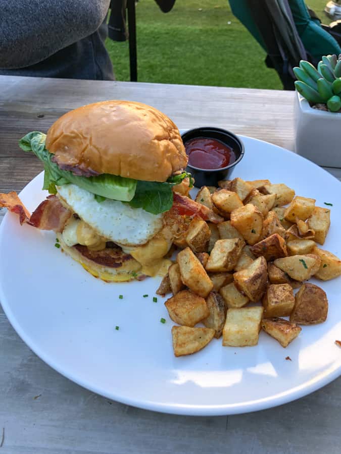 brunch smash burger with home fries