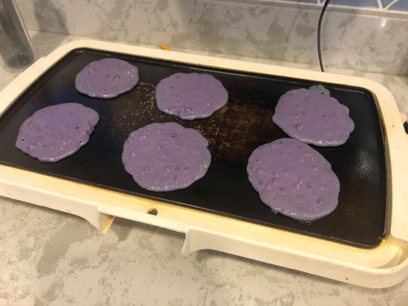 how to make purple pancakes naturally