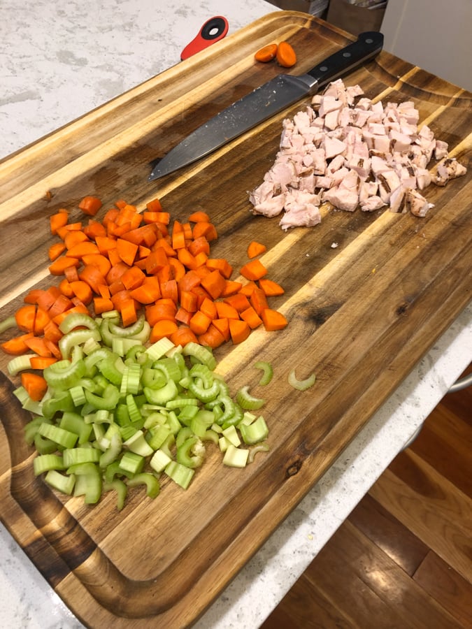 making chicken veggie soup