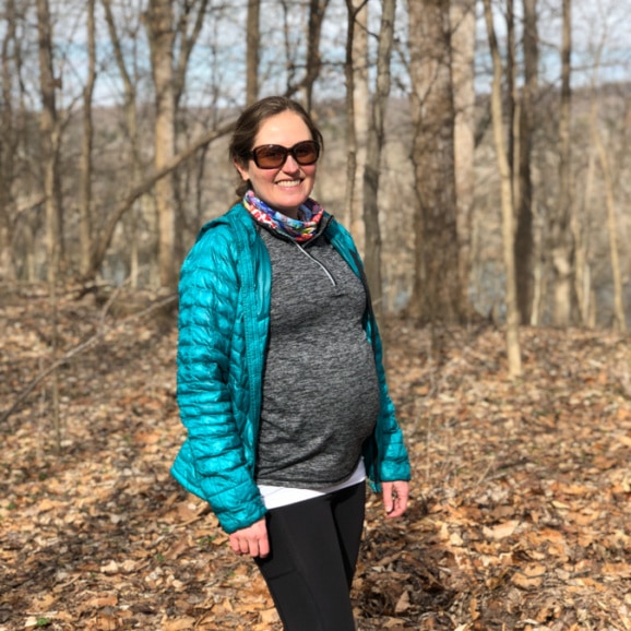 25 weeks pregnant hiking