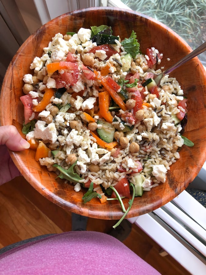 grain salad bowl with chickpeas and veggies