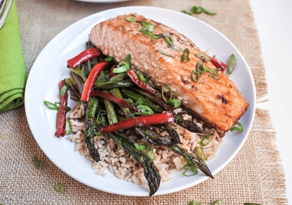 ginger soy salmon with veggies