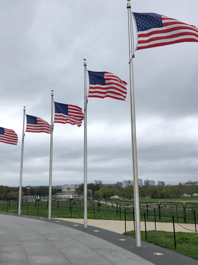 view of the lincoln memorial from the washington monument