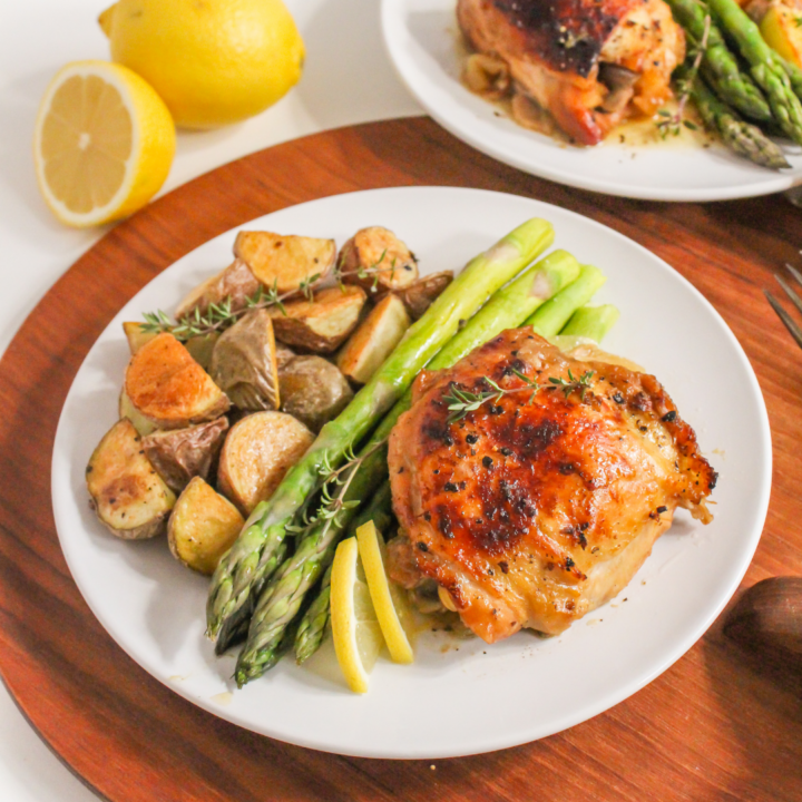 Juicy Slow Cooker Honey Lemon Chicken Thighs (10-Min Prep)
