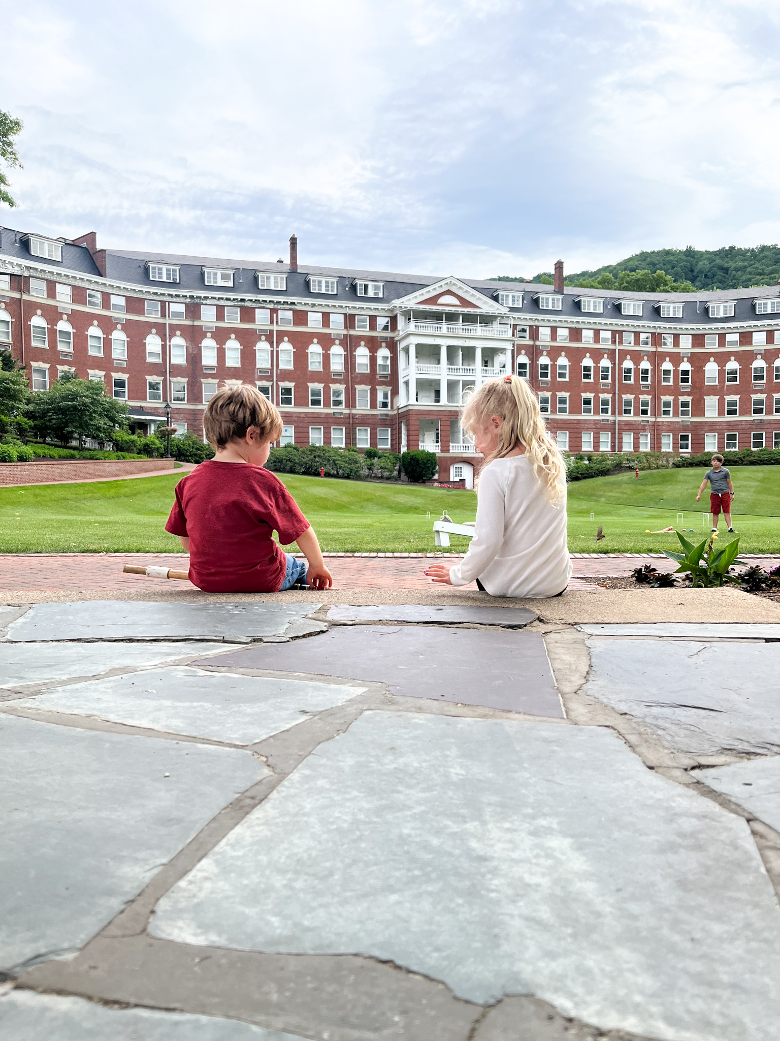 two kids playing at the homestead hotel