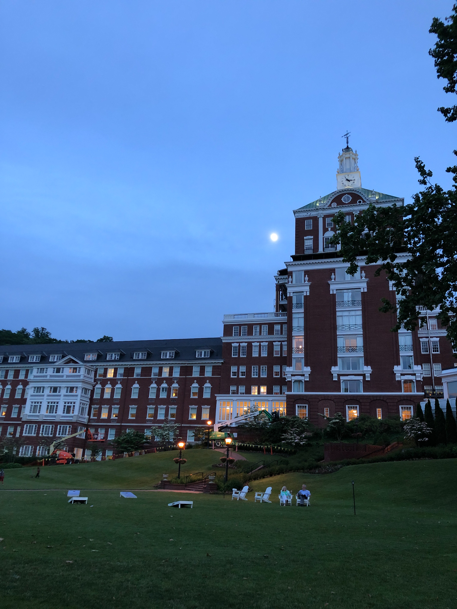 sunset at the homestead hotel