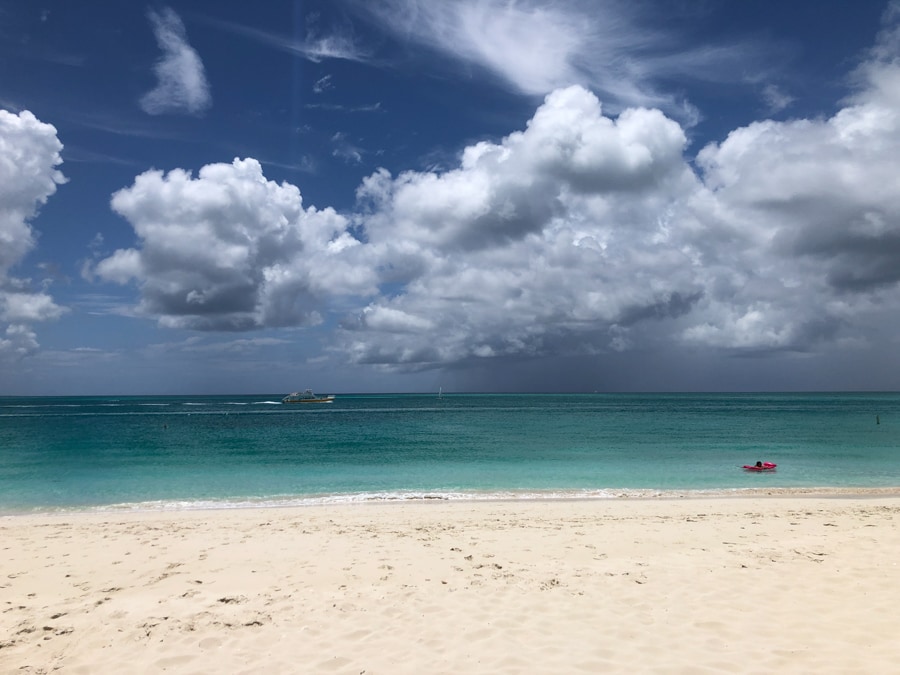 turks and caicos grace bay beach
