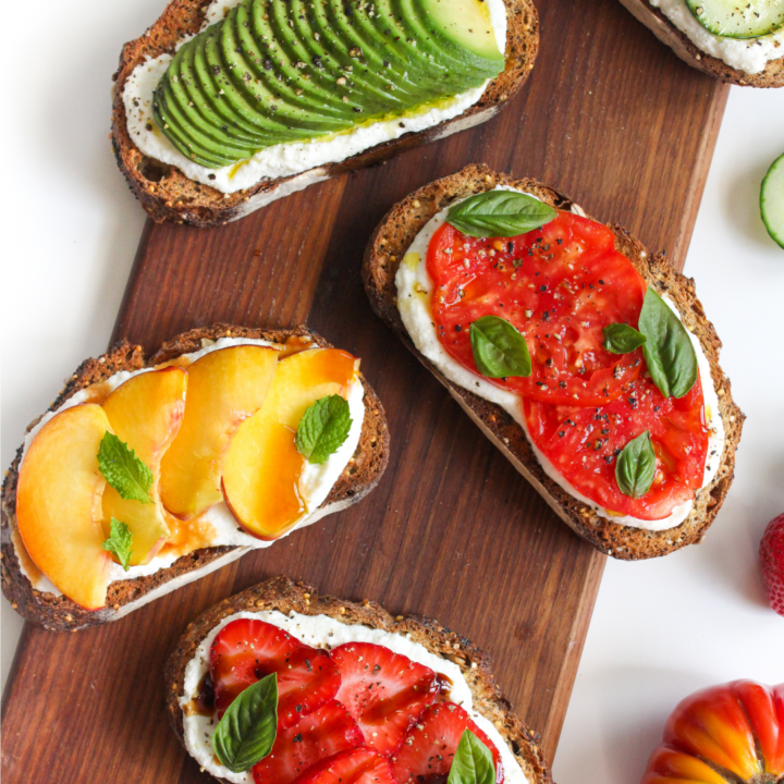 10-Minute Easy Whipped Ricotta Toast (6 Ways - Sweet & Savory)
