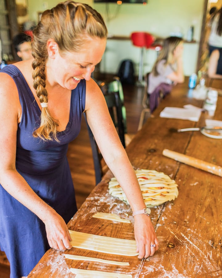 adding lattice to peach pie