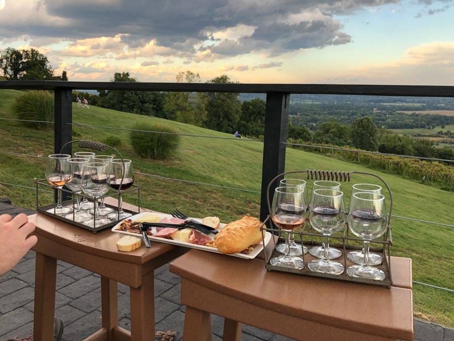 wine tasting view at bluemont vineyard