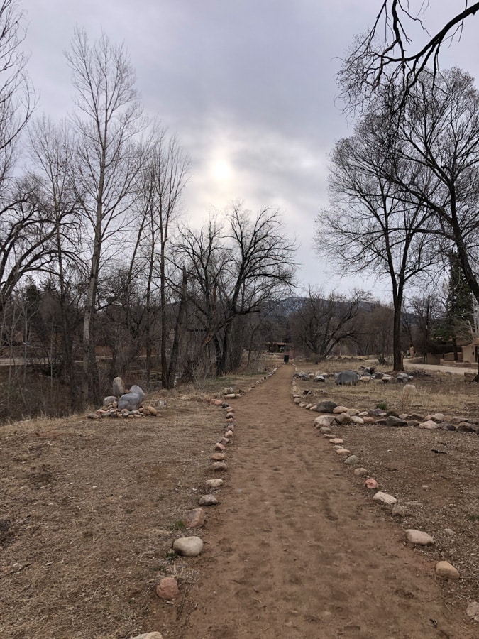 trail along the creek in santa fe