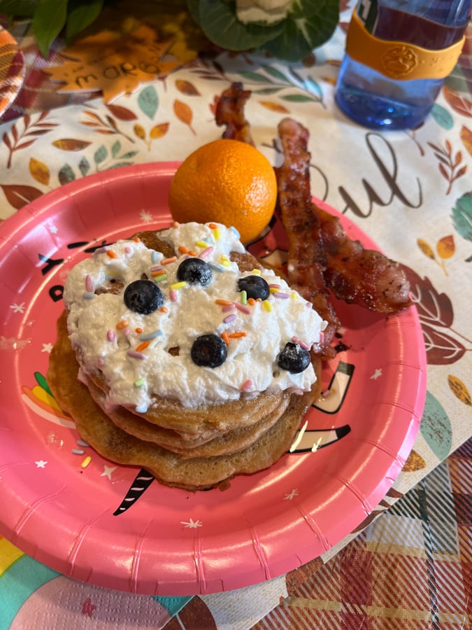 pancakes with fruit and whipped cream